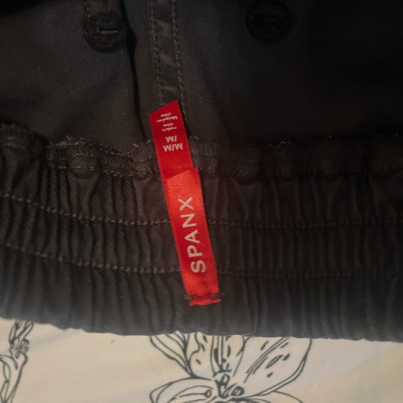 SPANX-charcoal grey denim joggers, size Medium - Picture 5 of 8